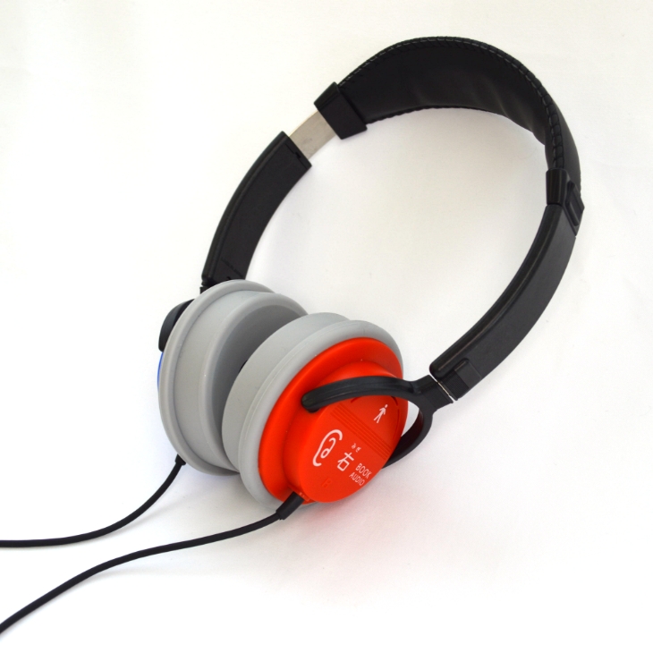 絡まりにくいコードを採用